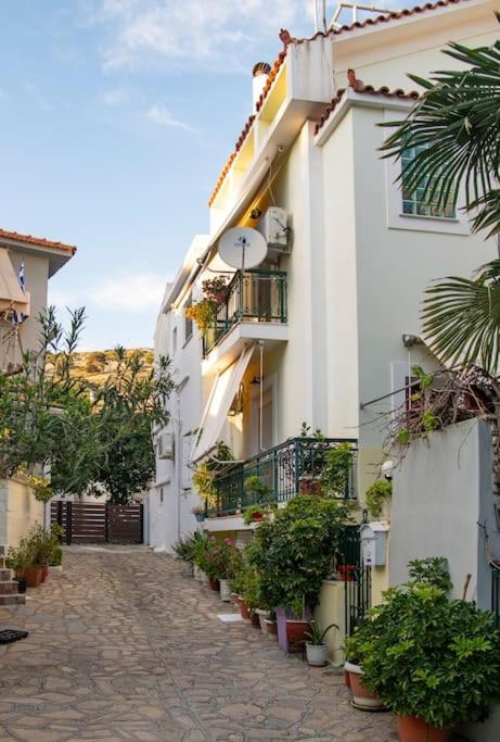 Apartamento Μάνια Pythagóreion Exterior foto